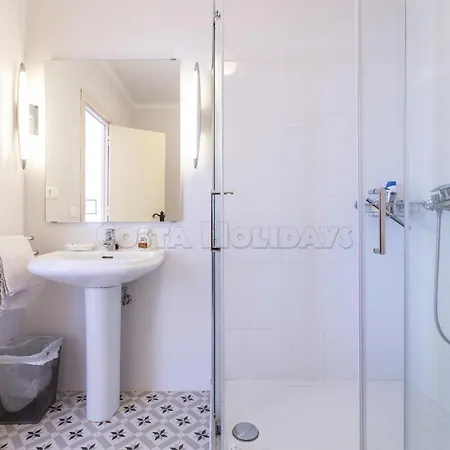 Reales 8b Apartment
